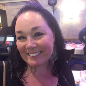 Meet your Posher, Michele